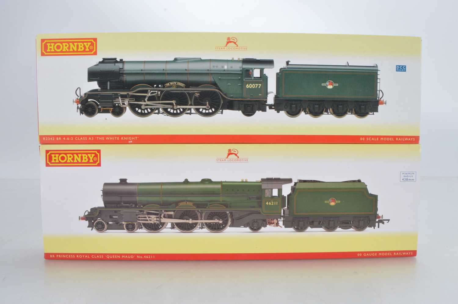 Lot 78 - Hornby (China) boxed 00 Gauge BR green Princess Royal Class and A3 Class Locomotives and Tenders (2)