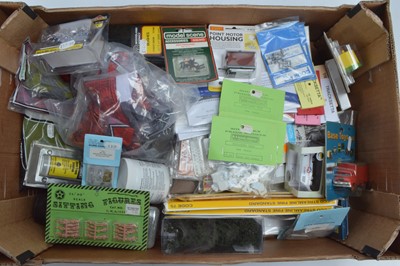 Lot 502 - 00 Gauge mostly ex Shop Stock Scenic and Lineside Accessories and Coach Seats and passengers EMU Cabs and other items (qty)