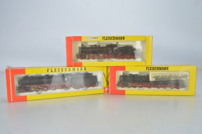 Lot 509 - Fleishmann HO Gauge boxed DB black Steam Locomotives and Tenders (3)