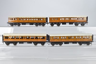 Lot 568 - Bassett Lowke O Gauge LNER 1931 series Passenger Coaches, (4)
