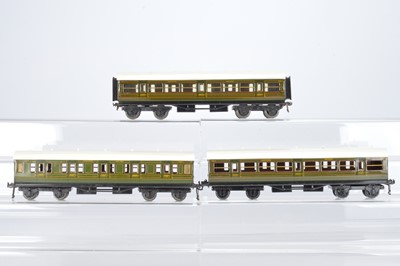 Lot 569 - Bassett Lowke O gauge SR 1931 series passenger coaches, (3)