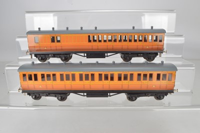 Lot 672 - ACE Trains O Gauge modern issue, Metropolitan Coaches (2)