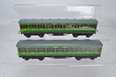 Lot 676 - ACE Trains O Gauge Modern Issue Southern Railway coaches (2)