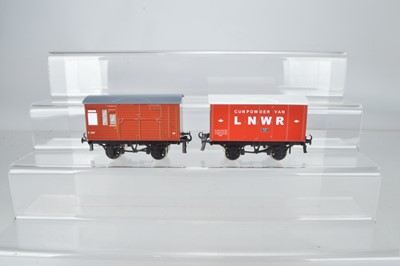 Lot 691 - ACE Trains O Gauge modern issue incomplete van sets (2 boxes 4 vans)