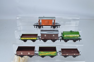 Lot 693 - Bassett Lowke O Gauge modern issue rolling stock (7)