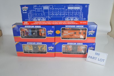 Lot 834 - USA Trains G Gauge American Happy Halloween Train Diesel Locomotive and Four Freight Cars (5)