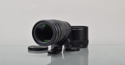 Lot 378 - An Olympus M Zuiko Digital 40-100mm f2.8 IS Pro Lens