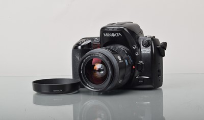 Lot 416 - A Minolta Dynax 800si SLR Camera