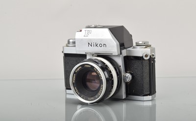 Lot 457 - A Nikon F Photomic T SL Camera