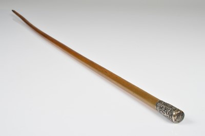 Lot 490 - A Chinese  Rhinoceros horn swagger stick