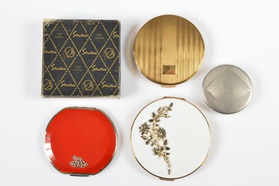 Lot 694 - Five circular 1950s and later Stratton compacts