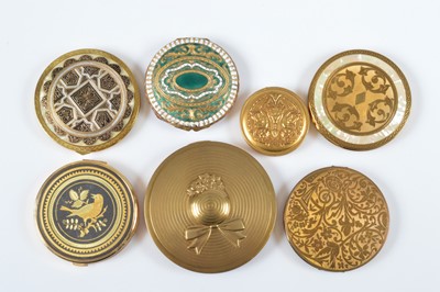 Lot 703 - Five unmarked gilt metal vintage compacts