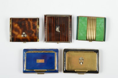 Lot 708 - Five 1930s Continental rectangular compacts