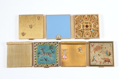 Lot 712 - Seven 1940s and 1950s Volupte USA square compacts