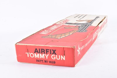 Lot 603 - A 1960s Airfix 'Tommy Gun' Thompson Sub Machine Gun No.1629