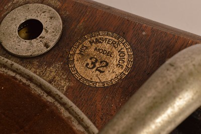 Lot 22 - Horn gramophone