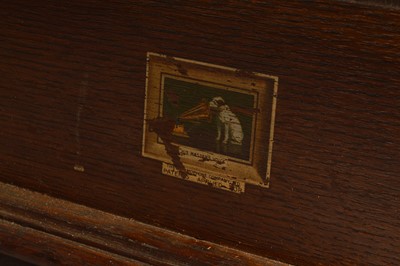 Lot 22 - Horn gramophone