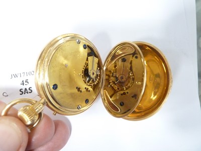 Lot 45 - An early 20th century full hunter 18ct gold pocket watch from Goldsmiths & Silversmiths