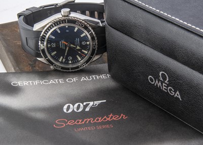 Lot 156 - A modern Limited Series Omega James Bond 007 Seamaster Master Co-Axial Chronometer automatic stainless steel wristwatch Full Set