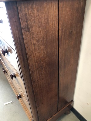 Lot 19 - A 19th century mahogany chest of drawers