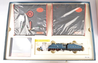 Lot 65 - Hornby 00 Gauge Live Steam Mallard Train Set