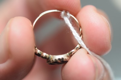 Lot 33 - A 19th Century French jet mourning cluster ring