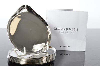 Lot 130 - A modern Georg Jensen Alfredo stainless steel carafe
