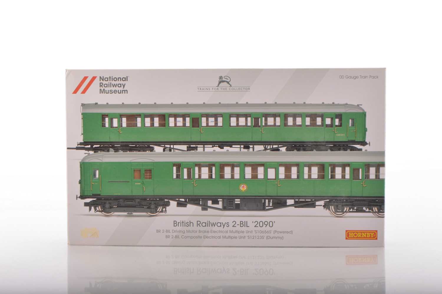 Lot 174 - Hornby NRM 00 Gauge Boxed BR SR green 2-Bil Train Pack