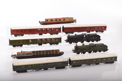 Lot 737 - Lima/Pola/Rivarossi 0 Gauge group of Locomotives and rolling stock (18)