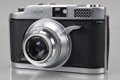 Lot 92 - An Adox 300 Viewfinder Camera