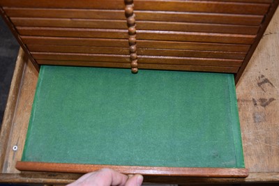 Lot 530 - A Coin/Medal Collectors Cabinet