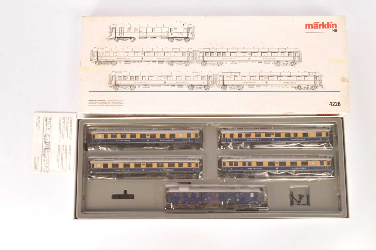 Lot 471 - Marklin HO Gauge Rheingold Coach Pack,