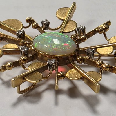 Lot 86 - An 18ct gold opal and diamond modernist spray brooch or pendant