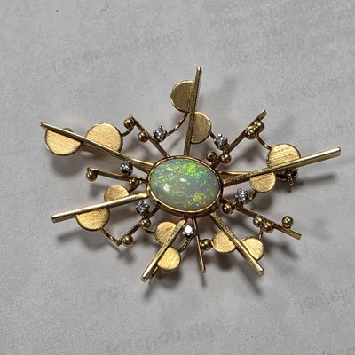 Lot 86 - An 18ct gold opal and diamond modernist spray brooch or pendant