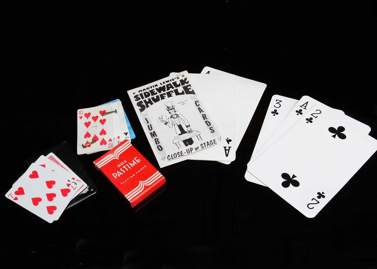 Lot 28 - Trick