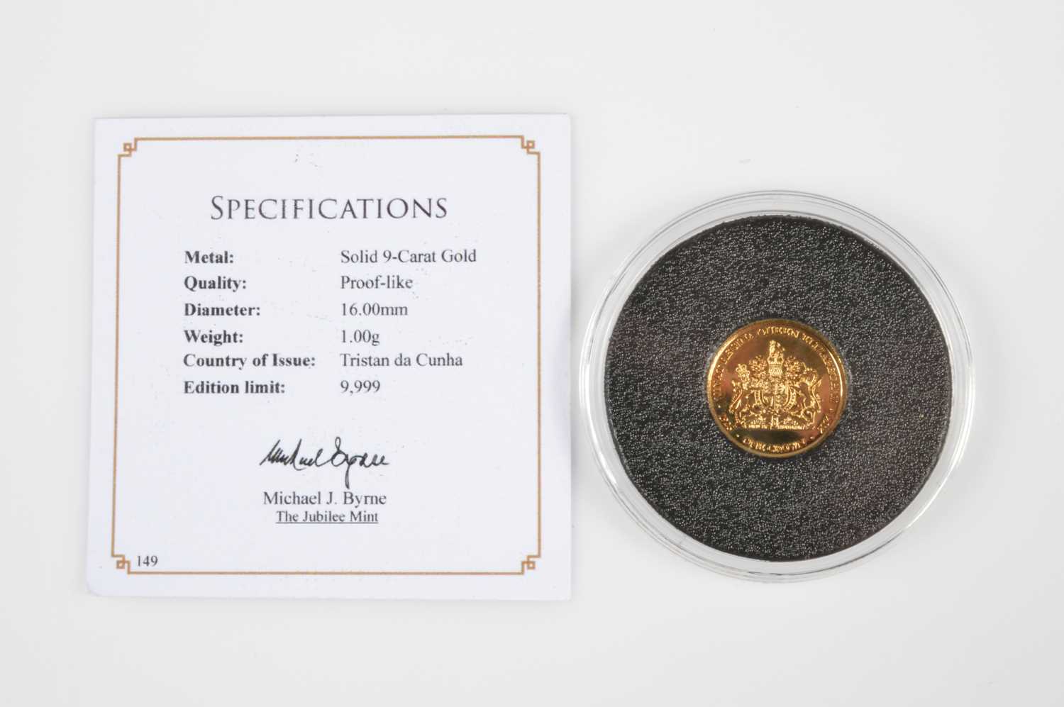 Lot 94 - A modern 9ct gold coin