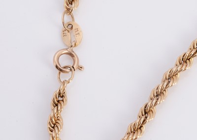 Lot 10 - A 9ct gold rope necklace