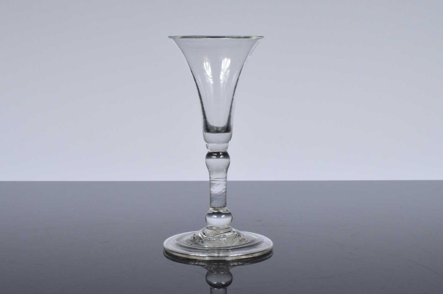 Lot 18 - A late Georgian drinking glass