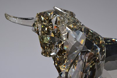 Lot 28 - A Swarovski Crystal figure of a Bull