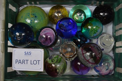 Lot 32 - A collection of glass paperweights