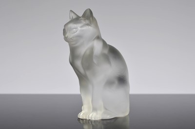 Lot 41 - A modern Lalique Glass pussy cat