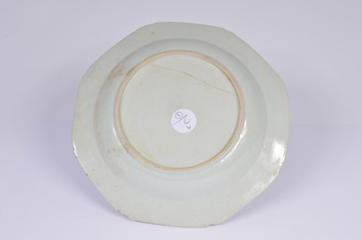 Lot 47 - Two 18th century Chinese export porcelain items