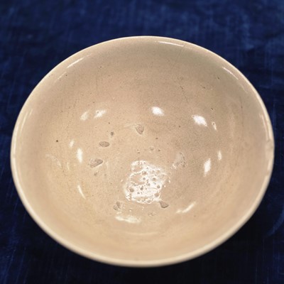 Lot 55 - Three ceramic items
