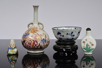 Lot 64 - Seven Far Eastern items of ceramics