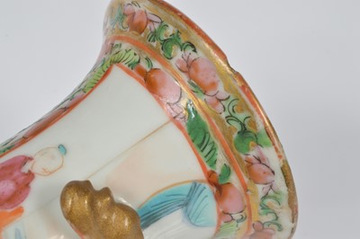 Lot 75 - Five Chinese Canton porcelain items