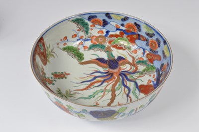 Lot 78 - A group of Chinese and Japanese and Far Eastern porcelain items