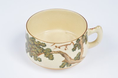 Lot 81 - An early 20th century Japanese earthenware trio set