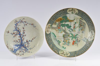 Lot 87 - Six antique and 20th century Chinese porcelain items