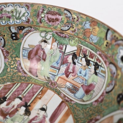 Lot 88 - A late 19th century or early 20th century Chinese Cantonese porcelain bowl