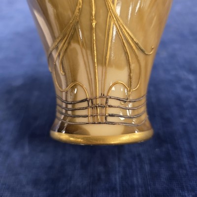 Lot 112 - An early 20th century KPM porcelain vase